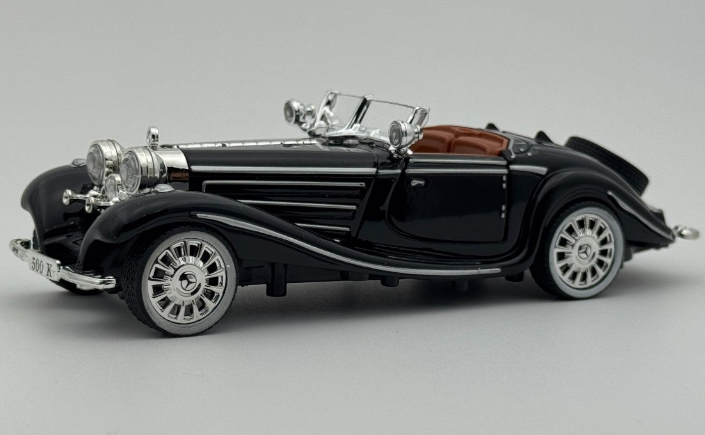 Minimotiv 1936 Mercedes-Benz 500K Type roadster 1:32 diecast scale model collectible