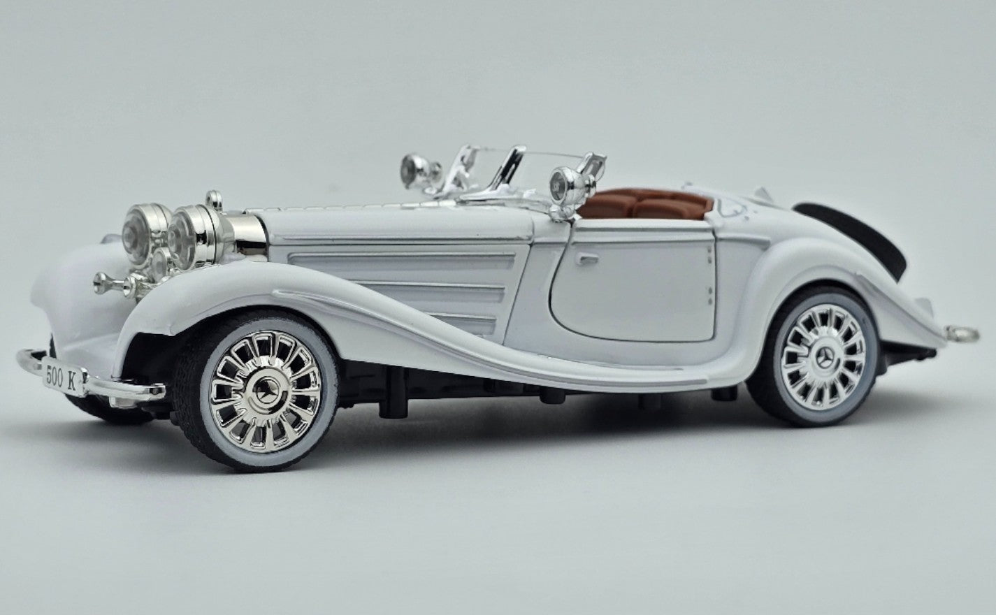 Minimotiv 1936 Mercedes-Benz 500K Type roadster 1:32 diecast scale model collectible