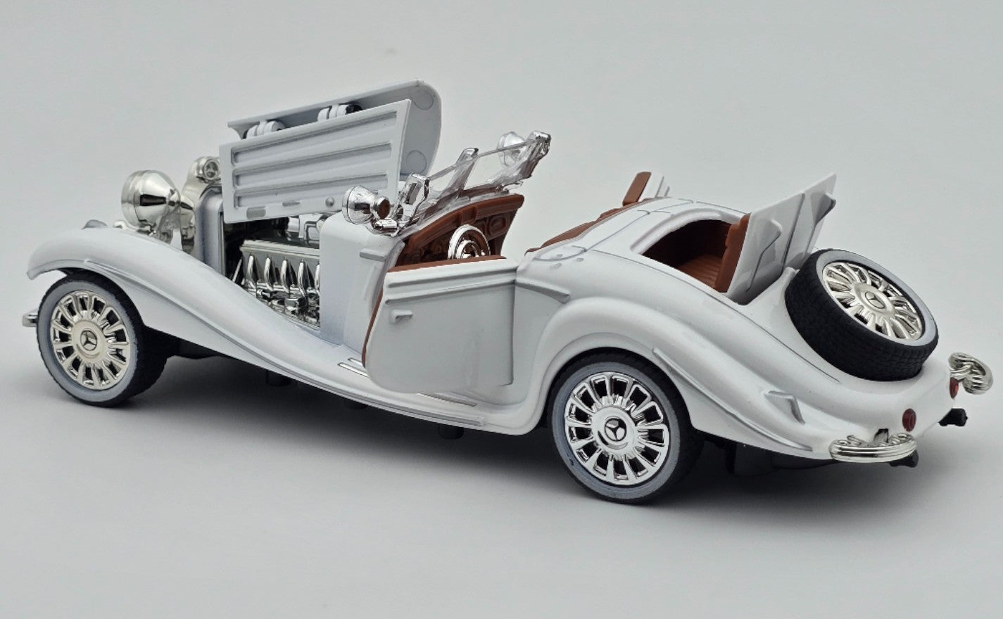 Minimotiv 1936 Mercedes-Benz 500K Type roadster 1:32 diecast scale model collectible