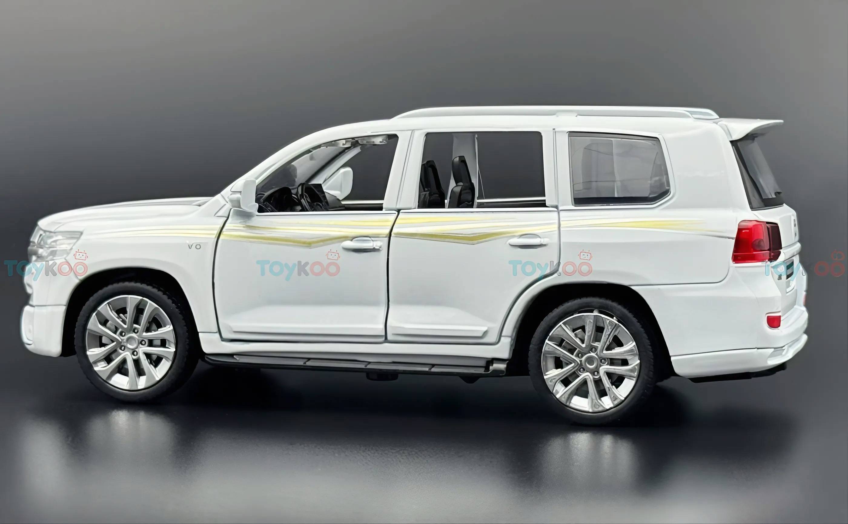 Minimotiv Toyota Land Cruiser LC200 1:32 diecast scale miniature car