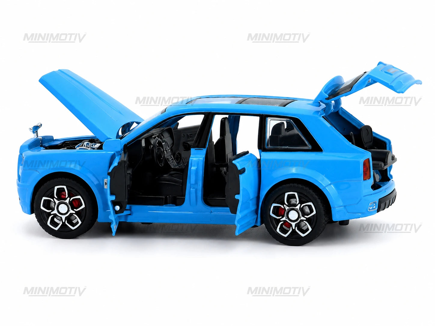 Rolls-Royce Cullinan 1:32 Metal Diecast Car (16x7 cm)