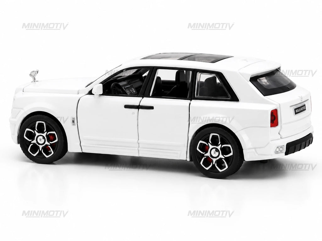 Rolls-Royce Cullinan 1:32 Metal Diecast Car (16x7 cm)