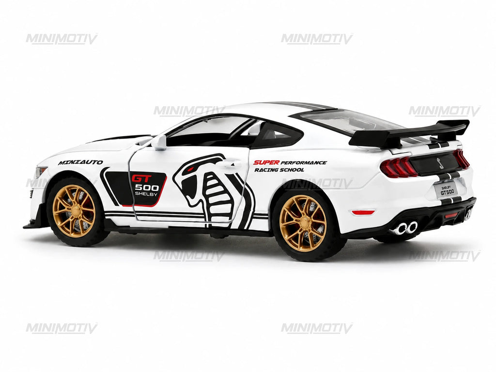 Ford Mustang Shelby GT500 1:32 Metal Diecast Car (16x7 cm)