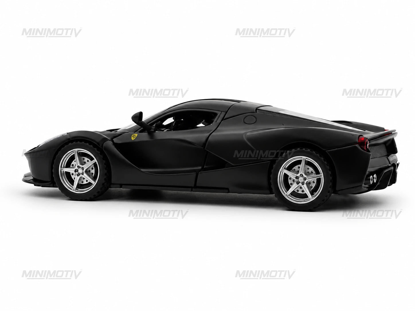Ferrari LaFerrari 1:32 Metal Diecast Car (15x6 cm)