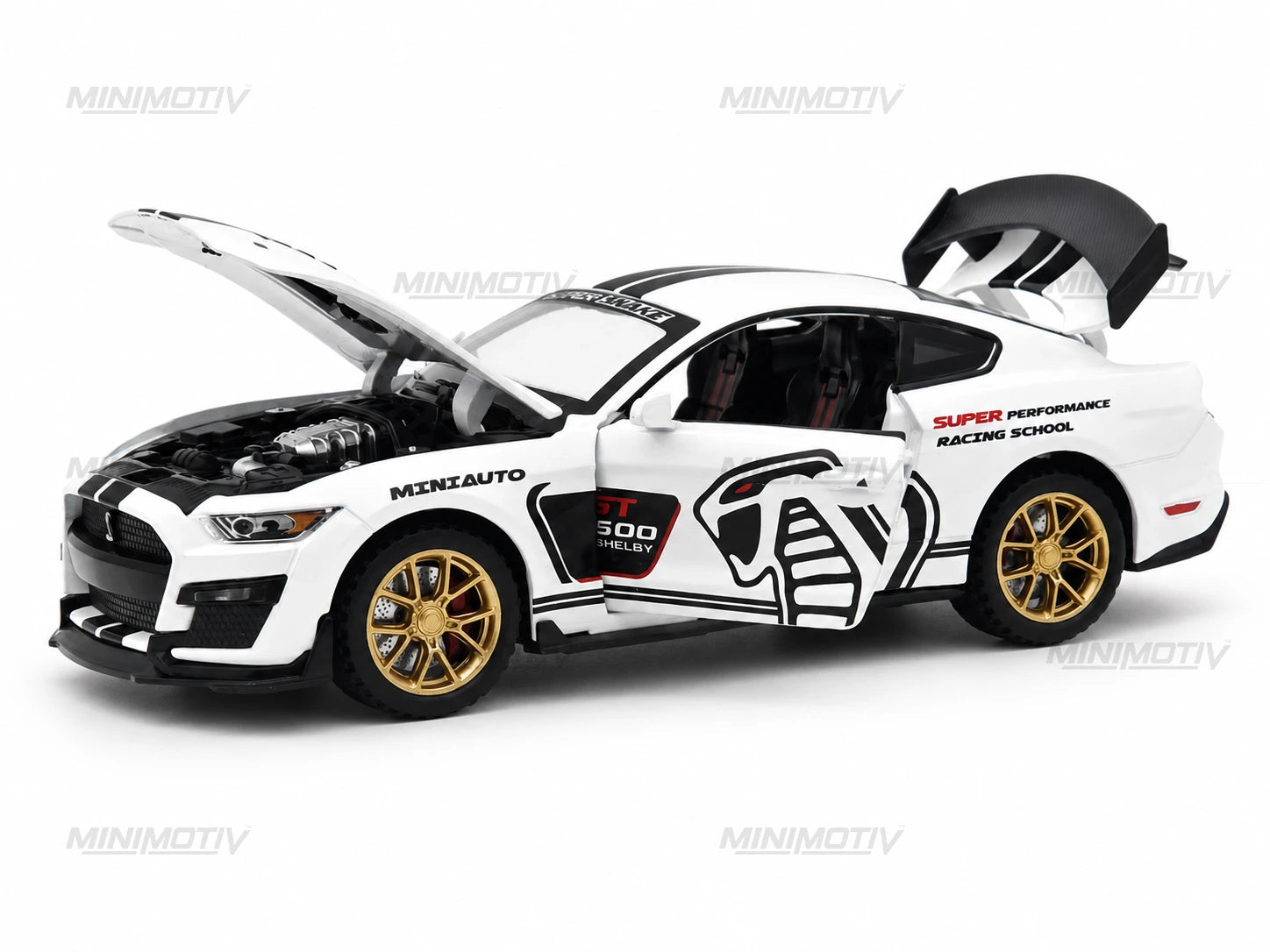 Ford Mustang Shelby GT500 1:32 Metal Diecast Car (16x7 cm)