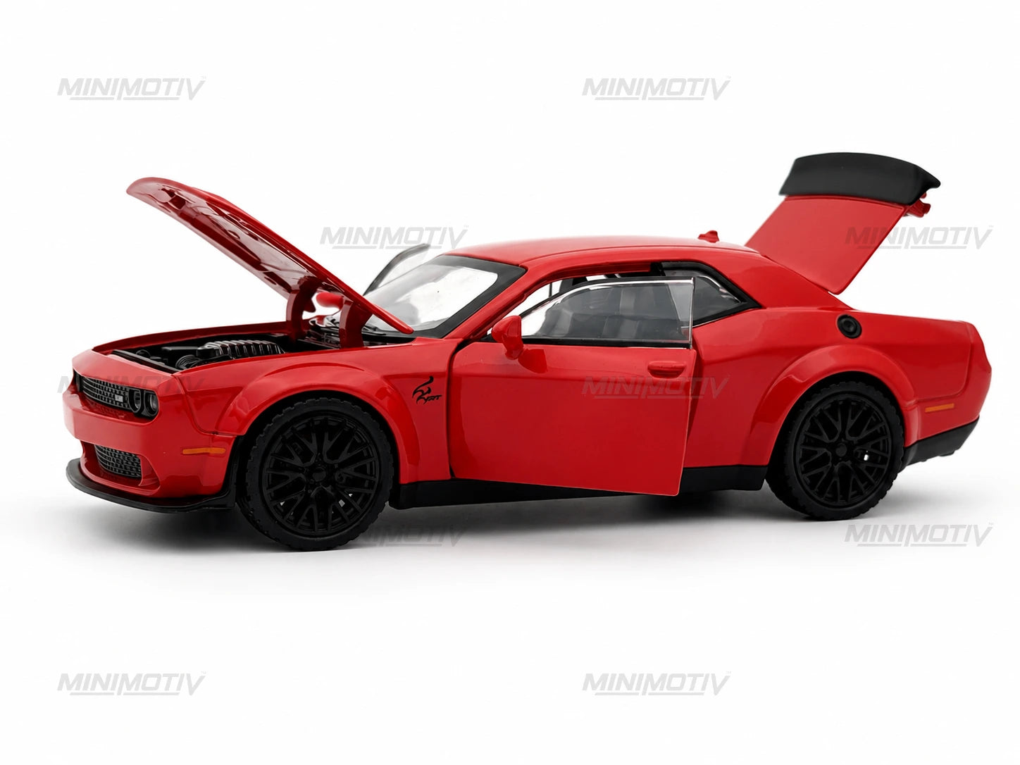 Dodge Challenger SRT 1:32 Metal Diecast Car (15.8x6.8 cm)